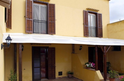 Paceco Apartamento | Homerez - Apartamento a 3 km de la playa para 4 pers. con terraza en Paceco