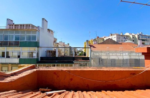 Penha de Franca Apartamento | Homerez - Bonito apartamento para 4 pers. en Lisboa