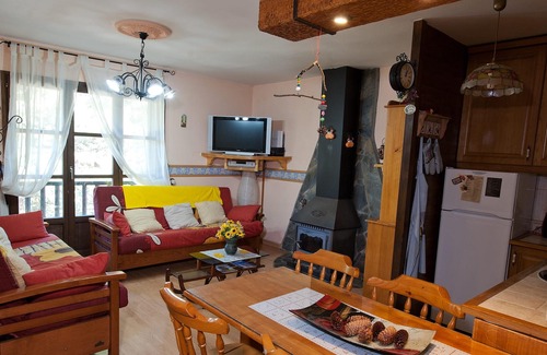 Espot Apartamento | Homerez - Beautiful appartement for 4 ppl. with garden and balcony at Espot
