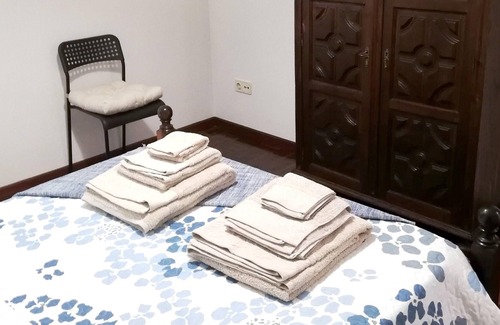 Baiao Apartamento | Homerez - Beautiful appartement for 4 ppl. with terrace and balcony at Eiriz