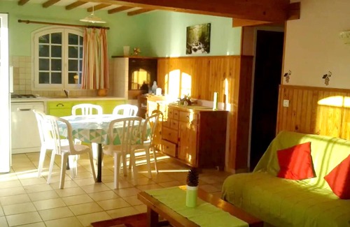 Begadan Casa | Homerez - Bonita casa para 8 pers. con piscina compartida y terraza en Bégadan