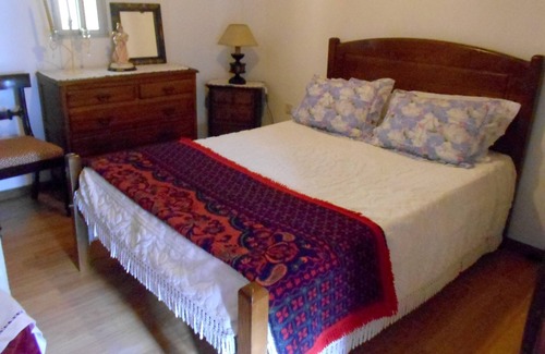 Guilhofrei Casa | Homerez - Beautiful house for 6 ppl. with terrace at Gontim