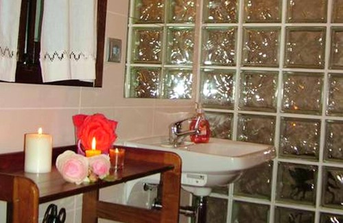 Salsas Casa | Homerez - Bonita casa para 3 pers. con jardín en Parada