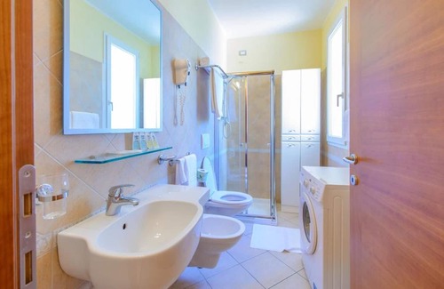 Viserbella Apartamento | Homerez - Beautiful studio for 2 ppl. at Rimini