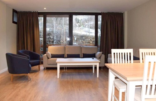 Incles Apartamento | Homerez - Gran apartamento para 10 pers. en El Tarter