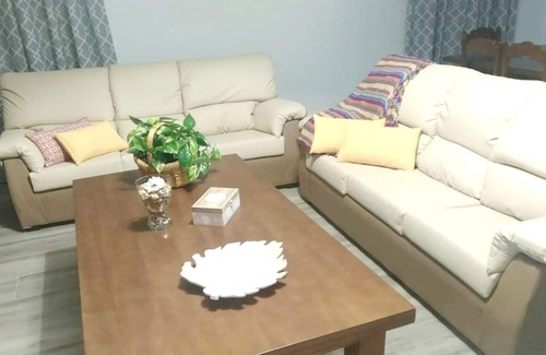Prado del Rey Chalet De Esquí | Homerez - Big chalet for 11 ppl. with swimming-pool and terrace at Prado del Rey