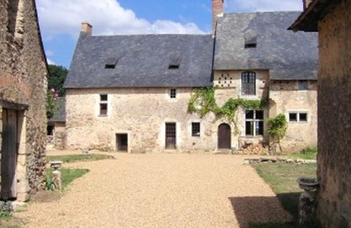 Daumeray Casa | Homerez - Big house for 13 ppl. with garden at Morannes sur Sarthe