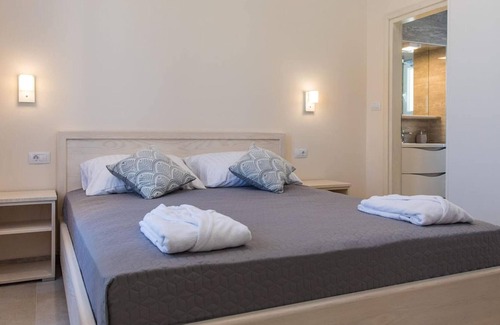 Babin Kuk Villa | Homerez - Big villa for 12 ppl. with swimming-pool and terrace at Dubrovnik