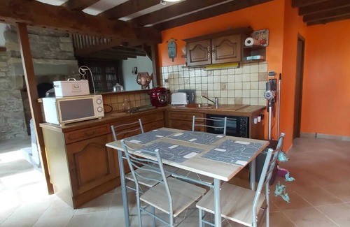 Perriers-en-Beauficel Chalet De Esquí | Homerez - Chalet en Perriers-en-Beauficel
