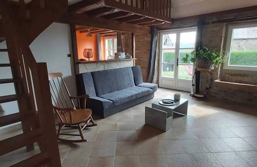 Perriers-en-Beauficel Chalet De Esquí | Homerez - Chalet en Perriers-en-Beauficel