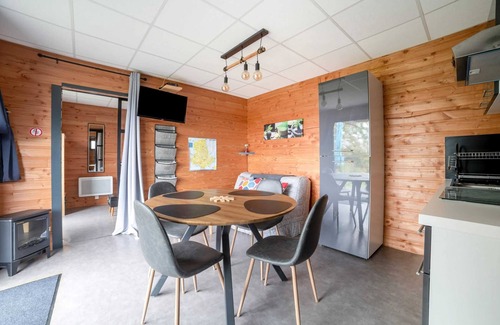 Saint-Sylvestre Chalet De Esquí | Homerez - Chalet en Saint-Sylvestre