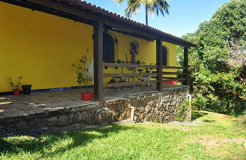 Barra do Jacuipe Chalet De Esquí | Homerez - Chalet a la montaña a 2 km de la playa con piscina compartida y jardín