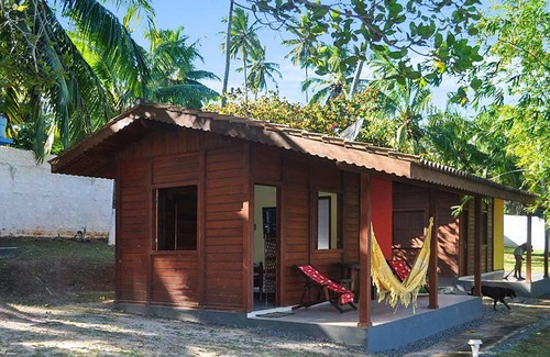 Barra do Jacuipe Chalet De Esquí | Homerez - Chalet a la montaña a 2 km de la playa con piscina compartida y jardín