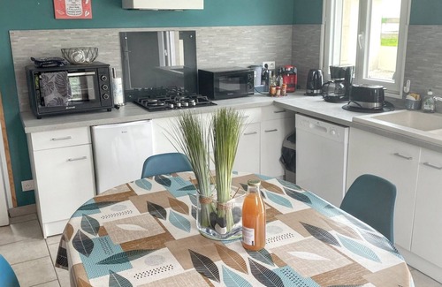 Gefosse-Fontenay Casa | Homerez - Casa a 1 km de la playa para 6 pers. con jardín en Géfosse-Fontenay