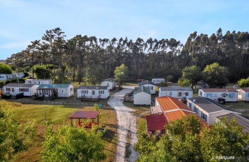 Burinhosa Casa | Homerez - Bungalow encantador en Pataias con piscina compartida