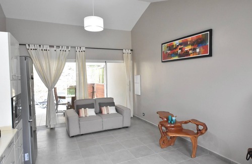Sainte-Anne Casa | Homerez - Casa encantadora en Sainte-Anne con spa