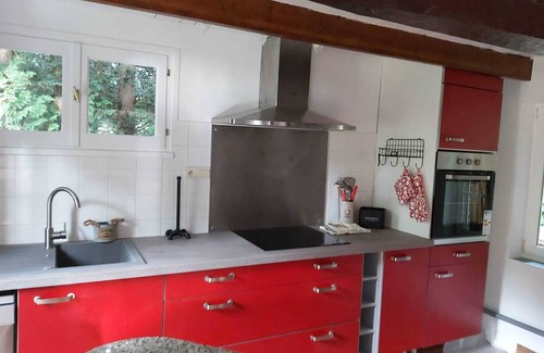 Annebault Casa | Homerez - Casa encantadora en Annebault con jardín cercado y barbacoa