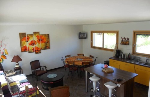 Penmarch Casa | Homerez - Casa encantadora con jardín y barbacoa en Penmarch