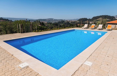 Castelo de Paiva Casa | Homerez - Encantadora Casa en Fornos + Piscina Compartida