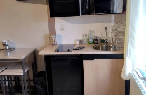 Aubusson Apartamento | Homerez - Estudio encantador en Aubusson con terraza 35 m²