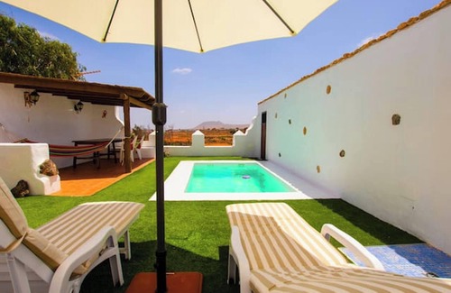 Antigua Villa | Homerez - Encantadora villa en Antigua con piscina privada