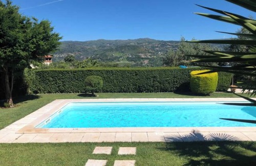 Resende Villa | Homerez - Encantadora Villa en Resende con Piscina Privada