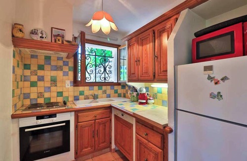 Le Bar-sur-Loup Apartamento | Homerez - Apto. Le Bar-sur-Loup