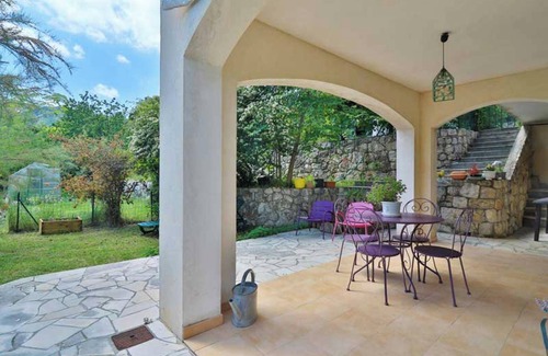 Le Bar-sur-Loup Apartamento | Homerez - Apto. Le Bar-sur-Loup