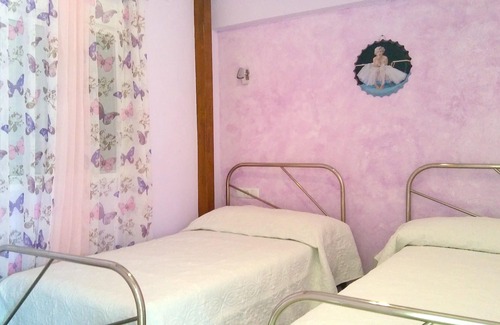 Los Arenales del Sol Apartamento | Homerez - Comfortable Apartment in Elche