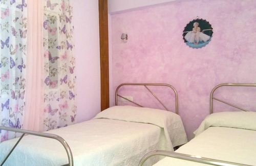 Los Arenales del Sol Apartamento | Homerez - Comfortable Apartment in Elche