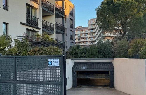 Aix-en-Provence Apartamento | Homerez - Apto acogedor, Aix-en-Provence.