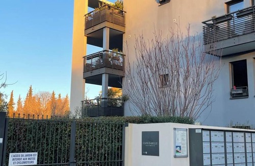 Aix-en-Provence Apartamento | Homerez - Apto acogedor, Aix-en-Provence.