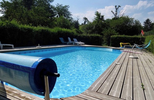 Blaignac Apartamento | Homerez - Apto Blaignac c/piscina