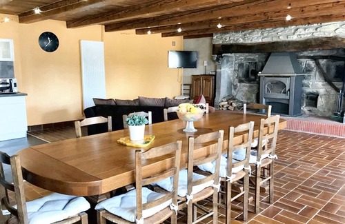 Bagnols Casa | Homerez - Casa acogedora en Bagnols con terraza y jardín