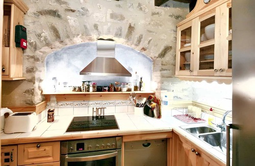 Anatoli Casa | Homerez - Casa acogedora con vistas al mar y a la montaña en Anatoli
