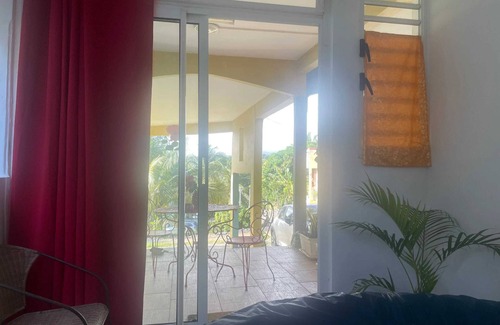 Circuit 1C1 Apartamento | Homerez - Apartamento acogedor Petit-Bourg