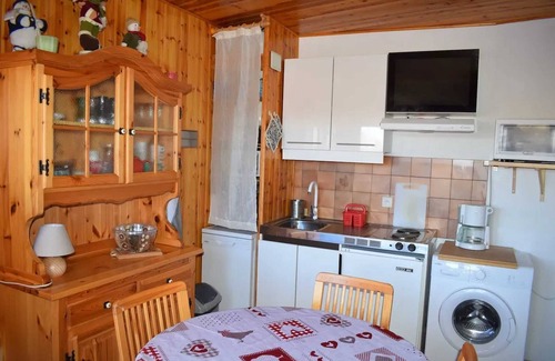 Eyne 2600 Apartamento | Homerez - Acogedor Apartamento con Vistas a la Montaña