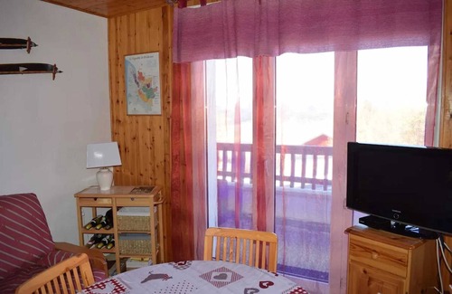 Eyne 2600 Apartamento | Homerez - Acogedor Apartamento con Vistas a la Montaña