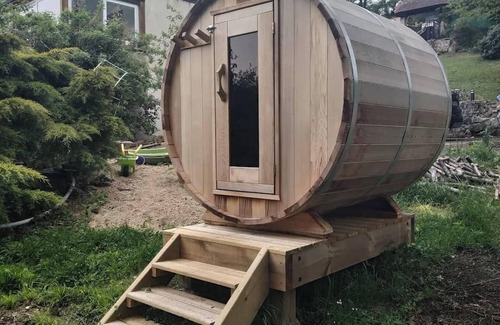 Louatre Chalet De Esquí | Homerez - Acogedor Chalet en Louâtre con Piscina Compartida