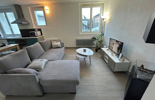 Luzenac Apartamento | Homerez - Apto. Luzenac con parking