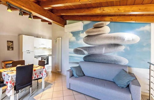 Sud-Ovest Apartamento | Homerez - Apartamento Elegante en Verona, 75 m² + Balcón