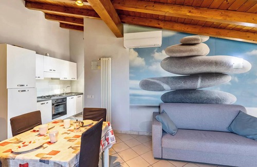 Sud-Ovest Apartamento | Homerez - Apartamento Elegante en Verona, 75 m² + Balcón