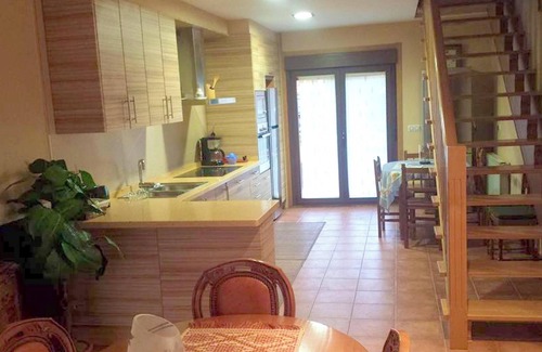A Lama Casa | Homerez - Casa elegante en Pontevedra + piscina privada