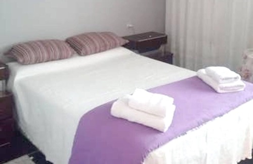 El Ensanche Zona Nuova Apartamento | Homerez - Beautiful apartement for 4 ppl. with terrace at Santiago de Compostela