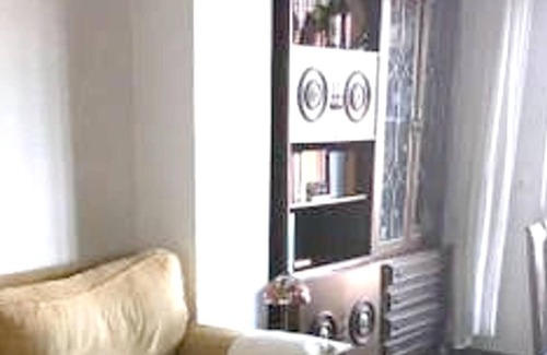 El Ensanche Zona Nuova Apartamento | Homerez - Beautiful apartement for 4 ppl. with terrace at Santiago de Compostela