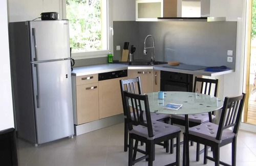 Les Mathes Casa | Homerez - Casa familiar en Les Mathes con jardín y sauna