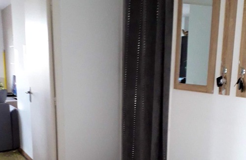 Herouville-Saint-Clair Apartamento | Homerez - Apartamento a 13 km de la playa para 4 pers. en Hérouville-Saint-Clair