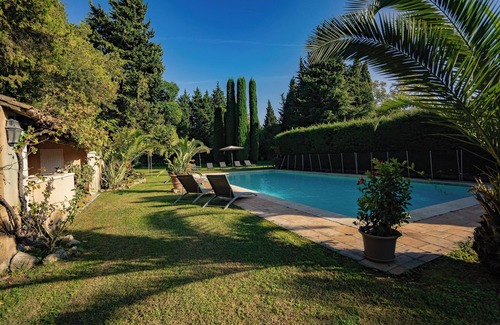 St.-Remy-de-Provence Villa | Homerez - Villa en Saint-Rémy-de-Provence