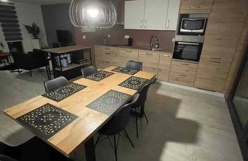 Bastogne Casa | Homerez - Casa acogedora en Bastogne 130 m² con jardín privado para 5 personas