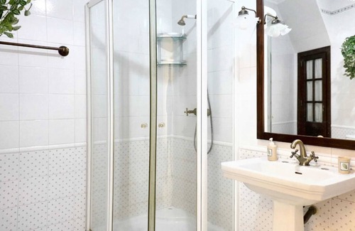 Alcala de los Gazules Casa | Homerez - House in Alcalá de los Gazules